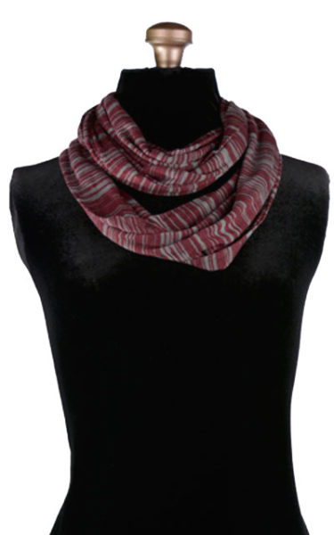 Infinity Scarf in Heatwaves in Wildfire