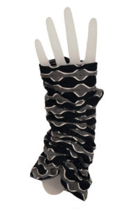 Ruched Fingerless Gloves in Ribbons